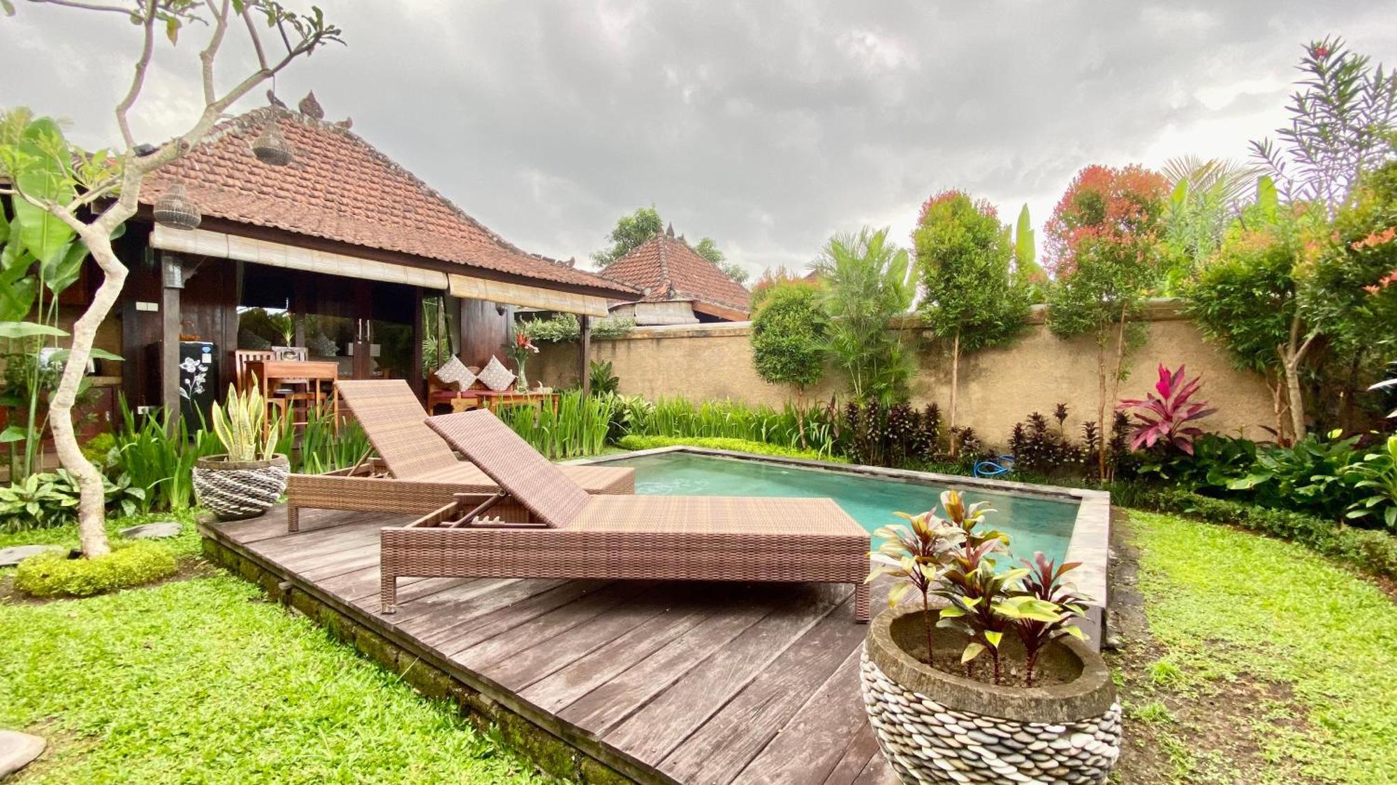 Niluh Private Villas Ubud Exterior foto